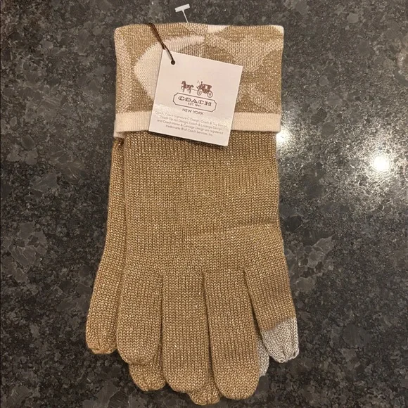 NWT Coach New York Khaki/Silver Knit Gloves with Touch Phone finger print - Picture 2 of 4